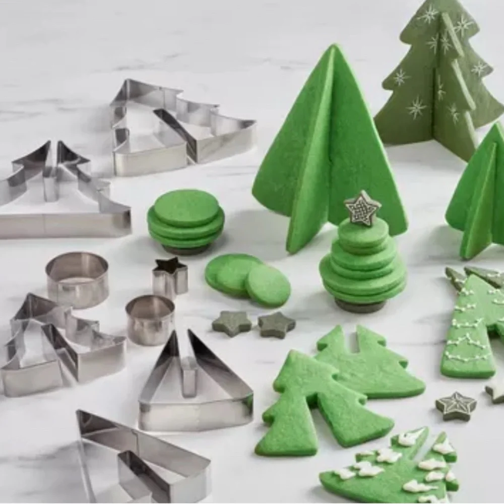 Sur La Table 3D Christmas tree Cookie Cutters NIB